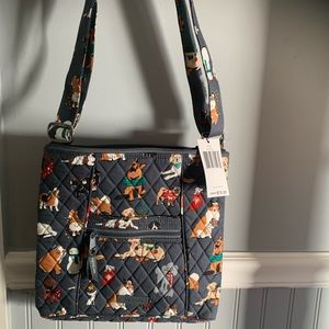 Vera Bradley Xmas dog pocket book